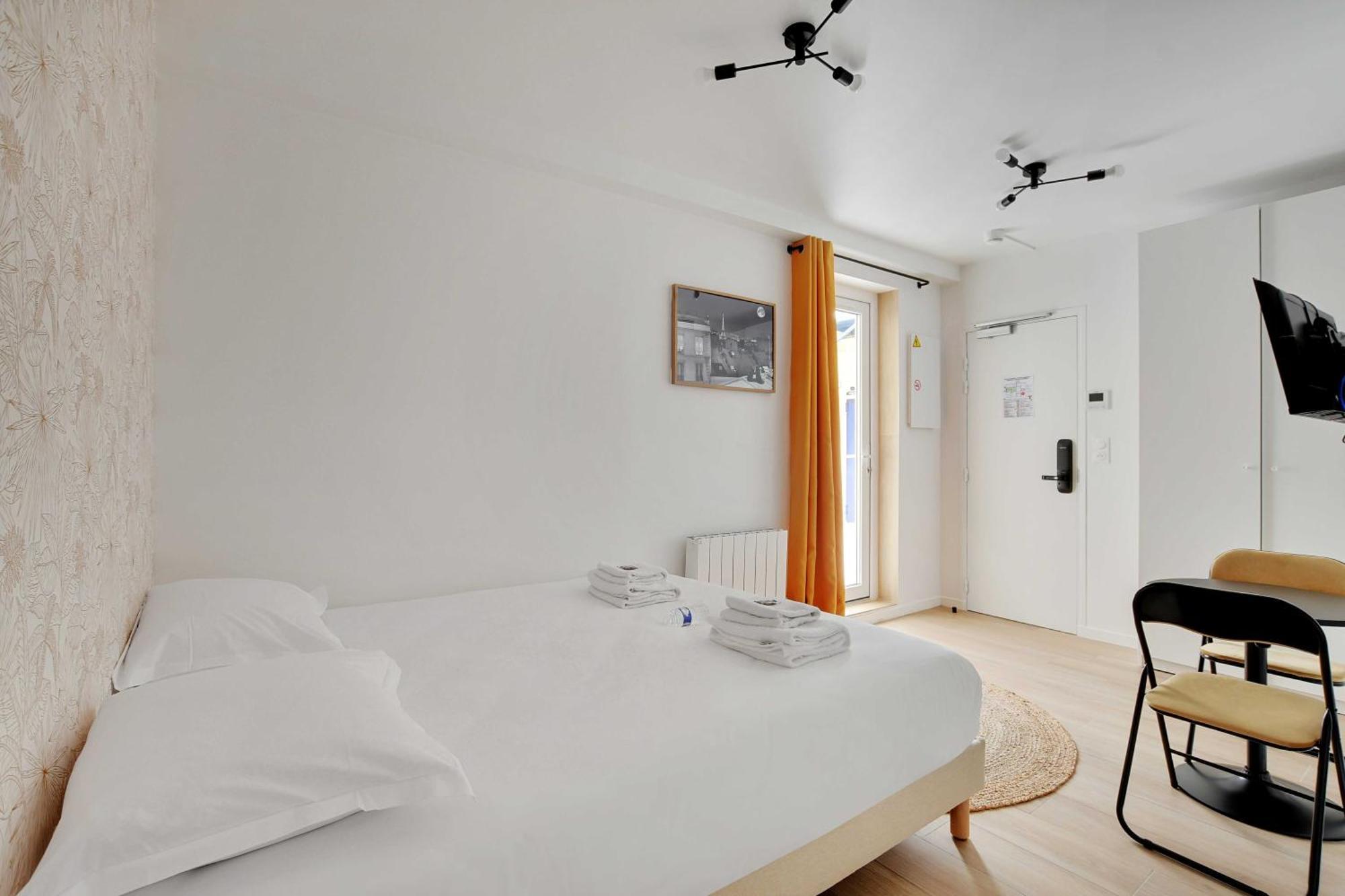 Newly Renovated Appartements Residence Republique Paris Exterior photo