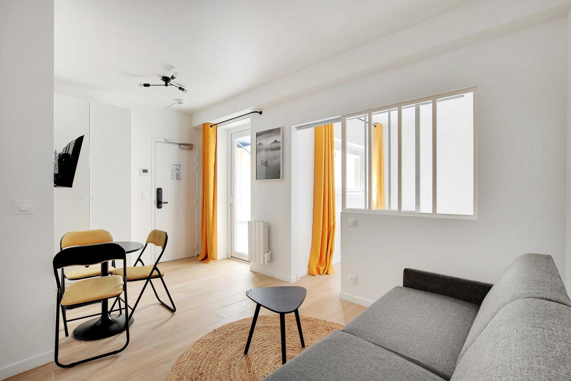 Newly Renovated Appartements Residence Republique Paris Exterior photo