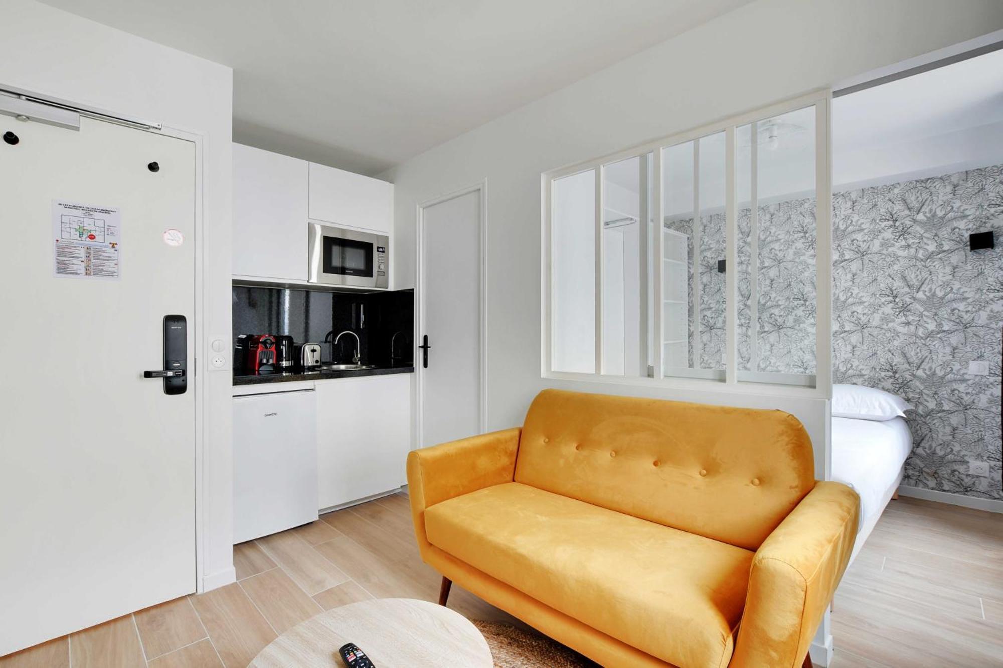 Newly Renovated Appartements Residence Republique Paris Exterior photo