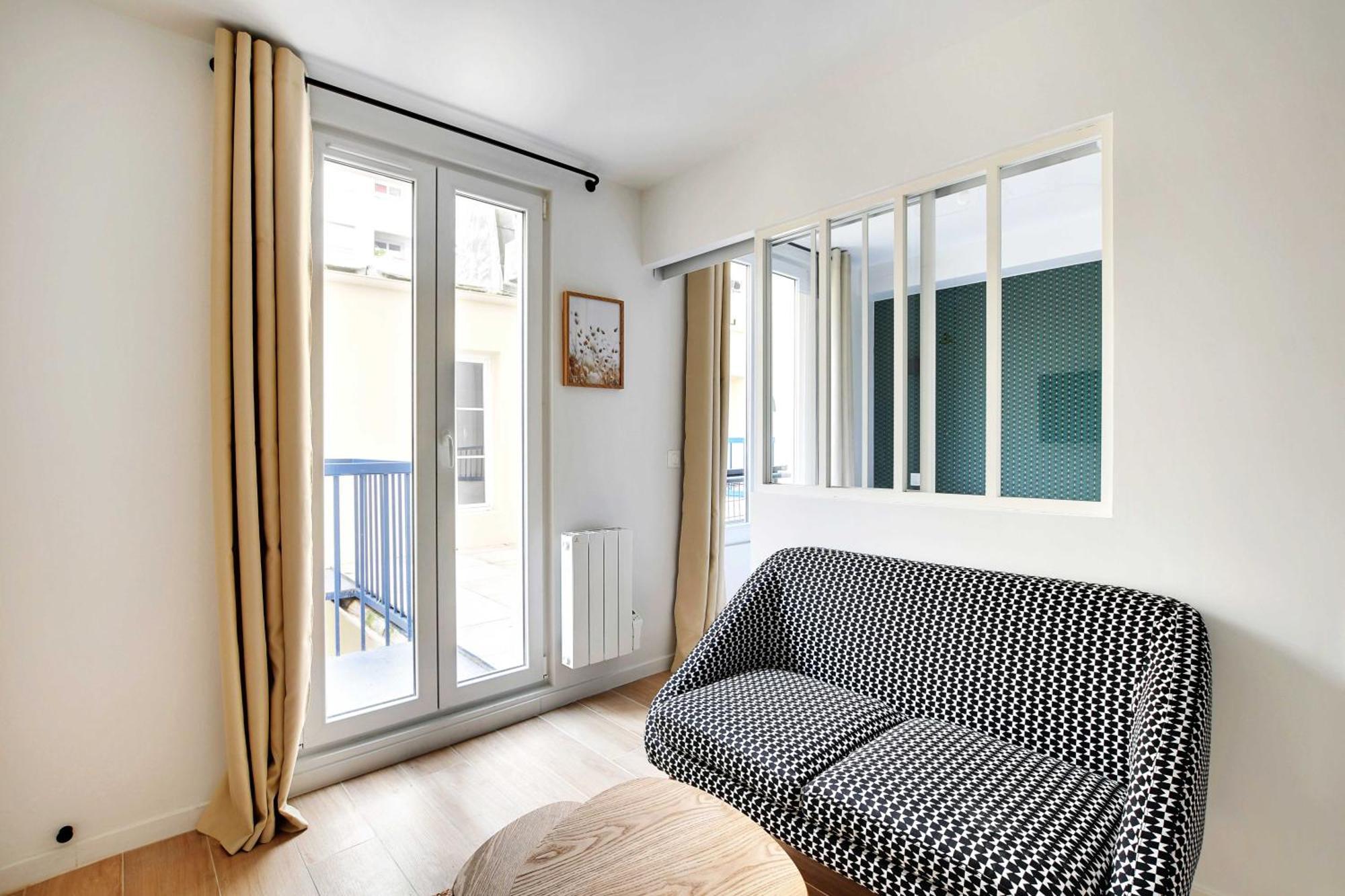 Newly Renovated Appartements Residence Republique Paris Exterior photo
